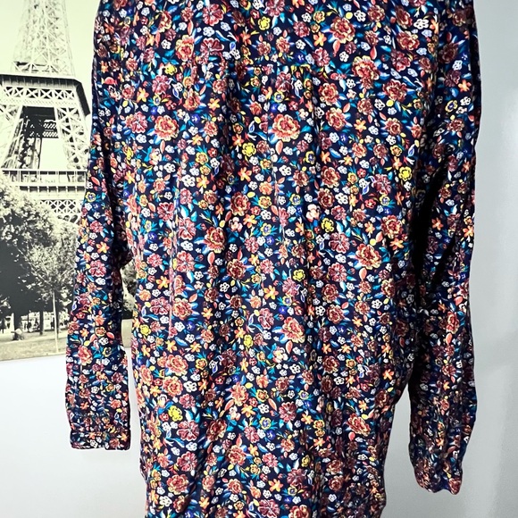 Old Navy Floral V-Neck Blouse - Blue and Red - Picture 4 of 9